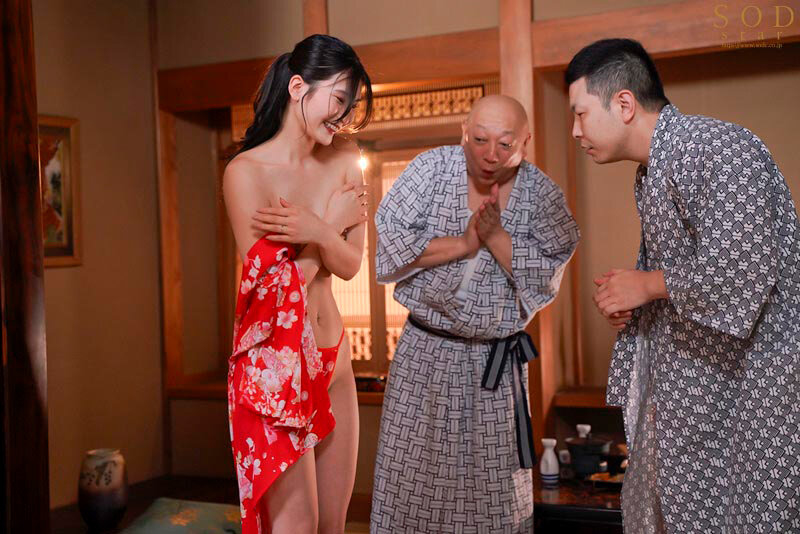Bà chủ suối nước nóng trẻ đẹp chiều khách Suzu Honjo